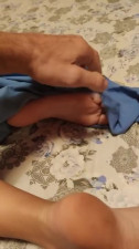 Morning cumshot after hot foot job by an Italian sexy blonde porco Emaialina