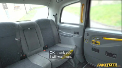 Curvy Bosomy Phat-assed Latina MILF Rides the Taxi Driver's Boner To Get a Free Ride In His Car