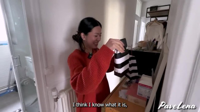 Asian birthday girl receives a gift and thanks her boyfriend with hot sex.
