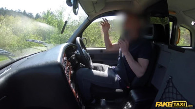 Slender beauty is hooked by a fake taxi driver and now is jumping on his dick inside a car
