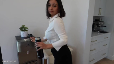 Getting the service the boss deserves from the busty Hailey Rose