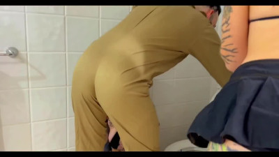 Toilet problems? Fuck it, piss in the anal sex of two beauties.
