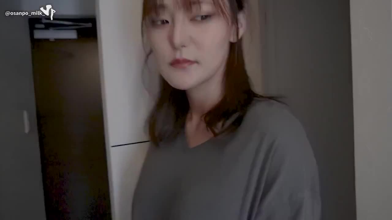 Watch Horny asian babe touches herself alone in the room Full. Duration: 10:53 | ePornBabe.
