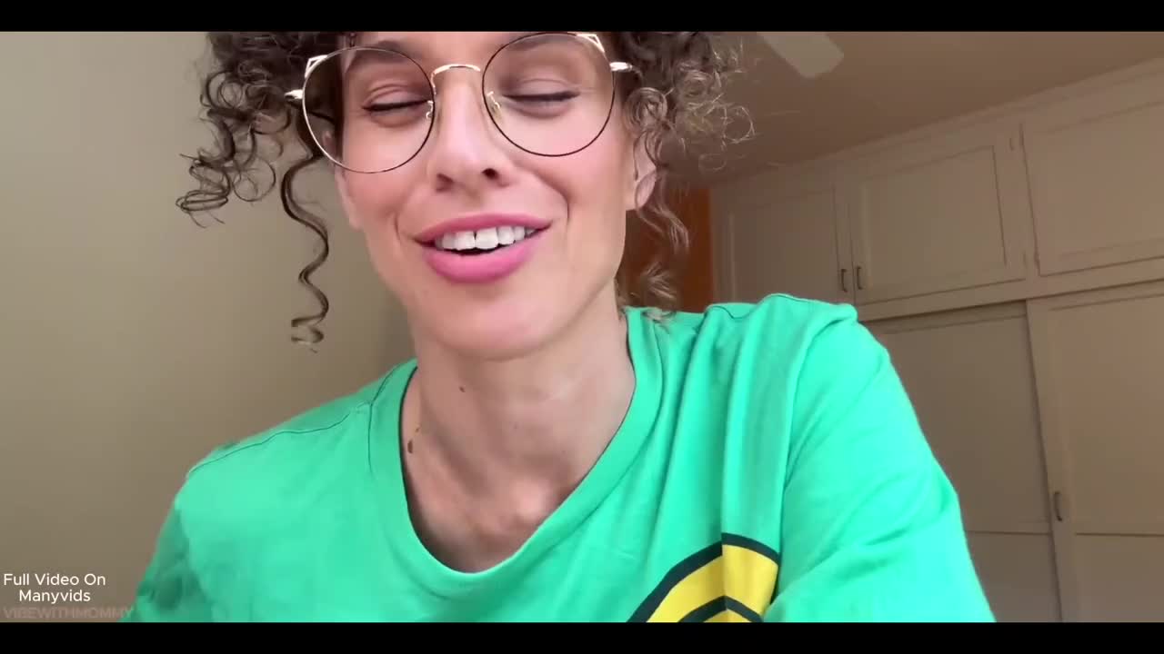 Watch Hot Fit Plump-assed Jewish MILF Lets Her Stepson Smash & Creampie Her Butthole, If He Gets Her a Job Full. Duration: 14:38 | ePornBabe.