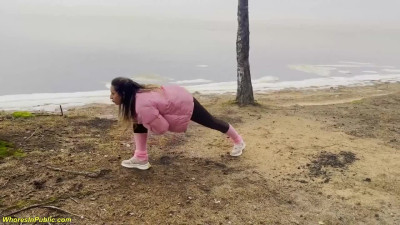 Thinking That Sex Is Also Sport, a Curvy Busty Gal Let a Stranger Fuck Her During the Outdoor Workout
