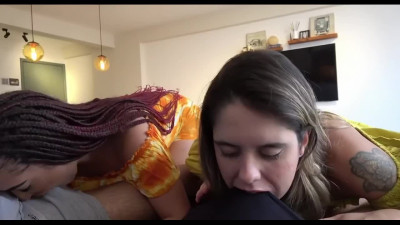 Smashing college teens get a nice home foursome to get all cummed over