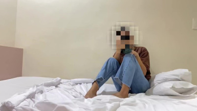 Asian teen rides his cock till creampie pov