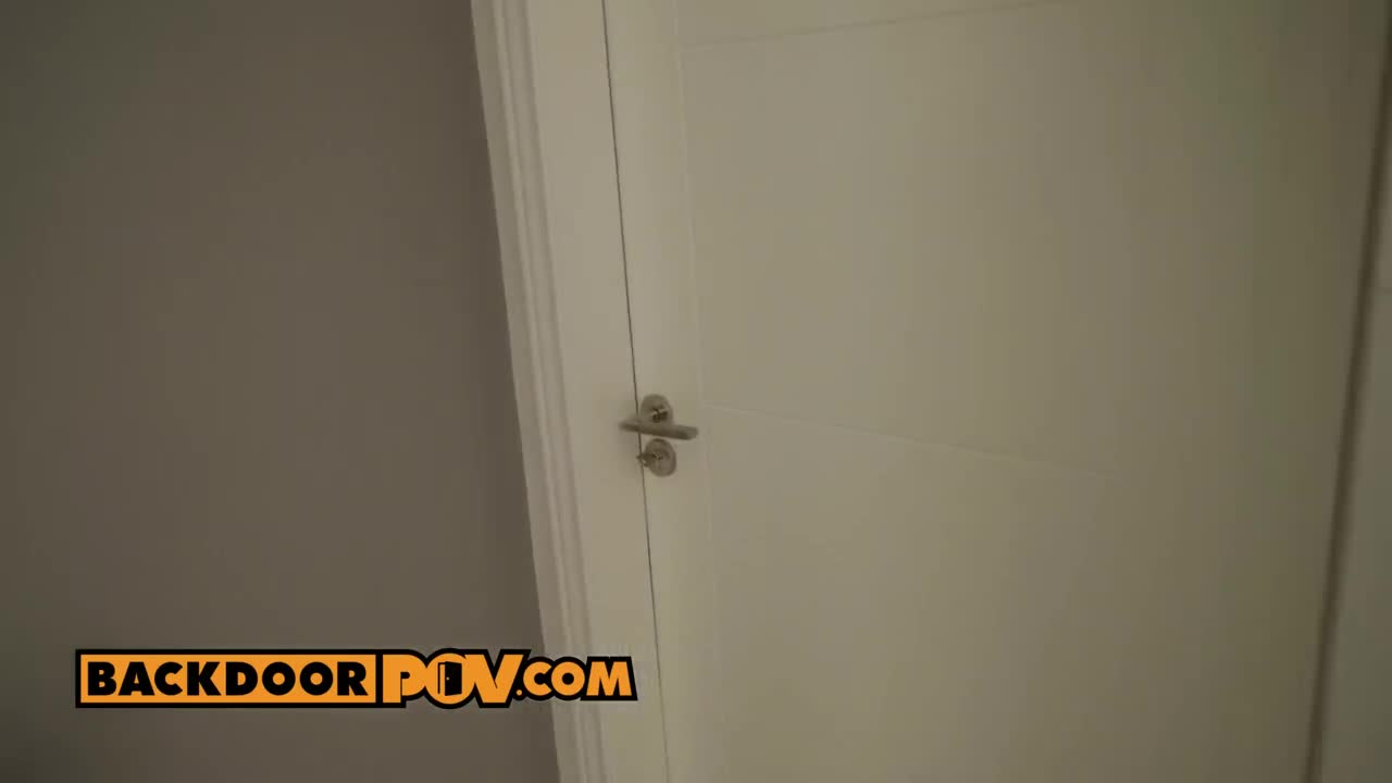 Watch Brunette queen Gia Tvoricceli is enjoying two cocks in her tight holes Full. Duration: 10:06 | ePornBabe.