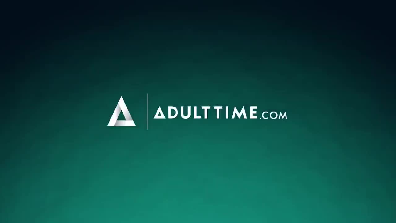 Watch Young masseuse decides to fuck her client properly while her boss is nearby. Full. Duration: 12:01 | ePornBabe.