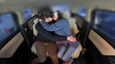 Hot Japanese Kitty-girl Sucks her BF's Dick Dry After Enjoying Wet Cunni In the Backseat Of His Car