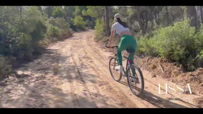Teen couple's bike ride end up in sex in the meadow