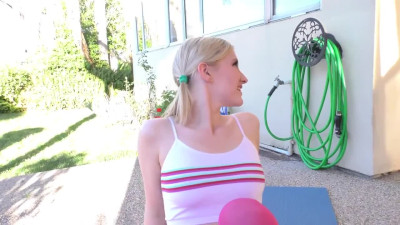 Petite babe allowed her yoga coach to cum right in her mouth.