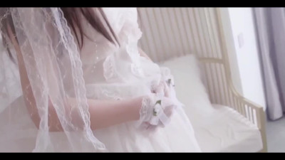 Asian stepsis fucked and creampied minutes before her wedding - Uncensored