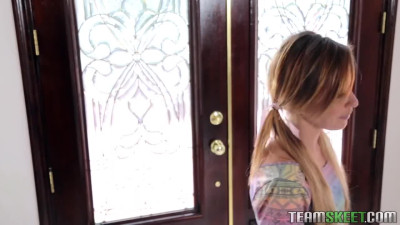 Petite babysitter Kylie Nicole gets payed with a nice big penis