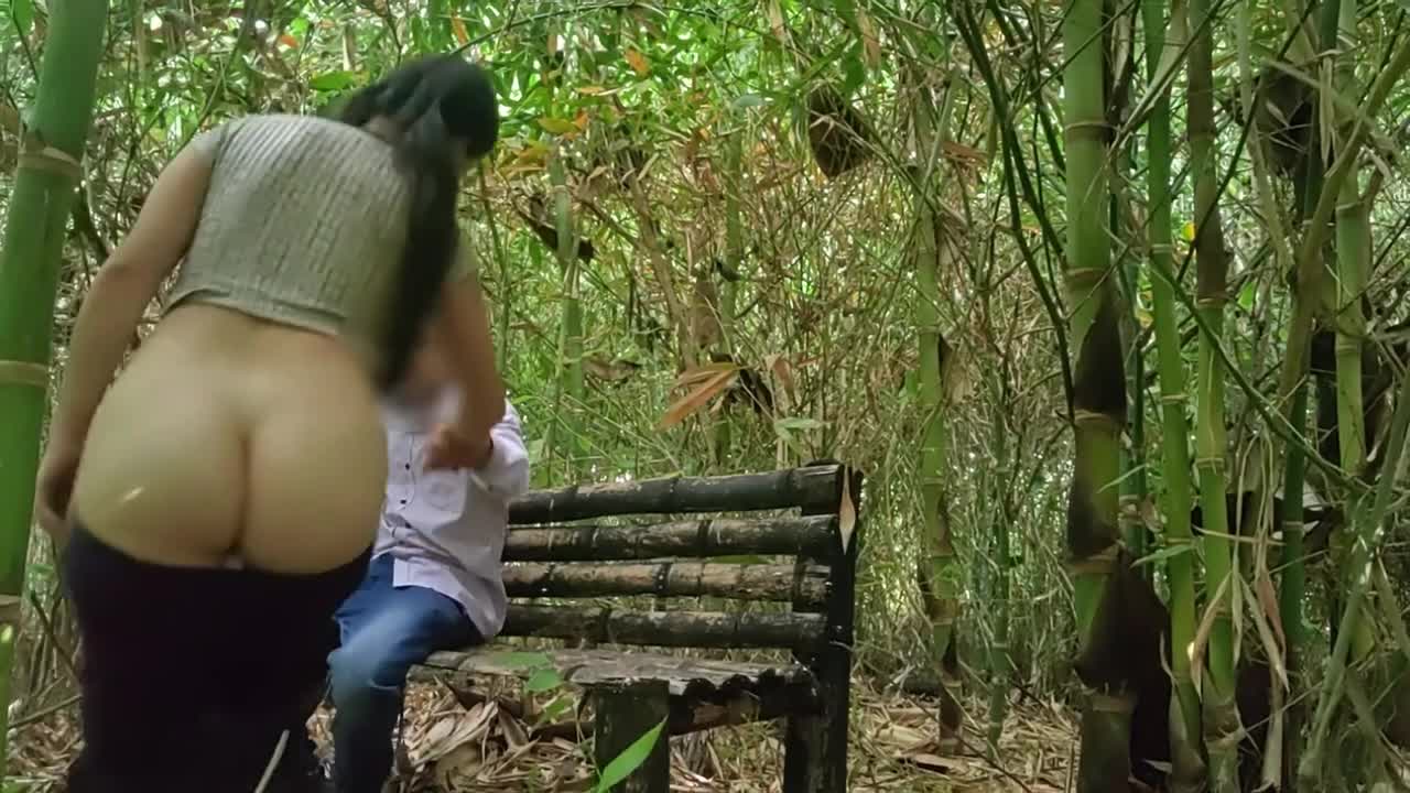 Watch Adventurous couple enjoy each other having oral sex on the bench at the park Full. Duration: 07:17 | ePornBabe.