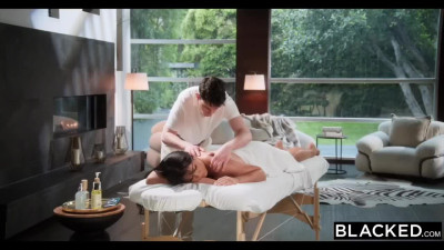 Luxurious queen Queenie Sateen gets her desired BBC on a platter