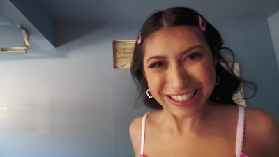 Happy slut Penelope Woods feels precious inches going down her pussy