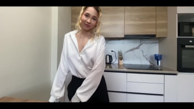 Half-Asian harlot gets money to swallow cumshot - Russian Amateur
