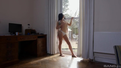 Dashing Slim Brunette Carmel Cox Gets Showered With Cum After Passionate Sex With Her Big-dicked BF
