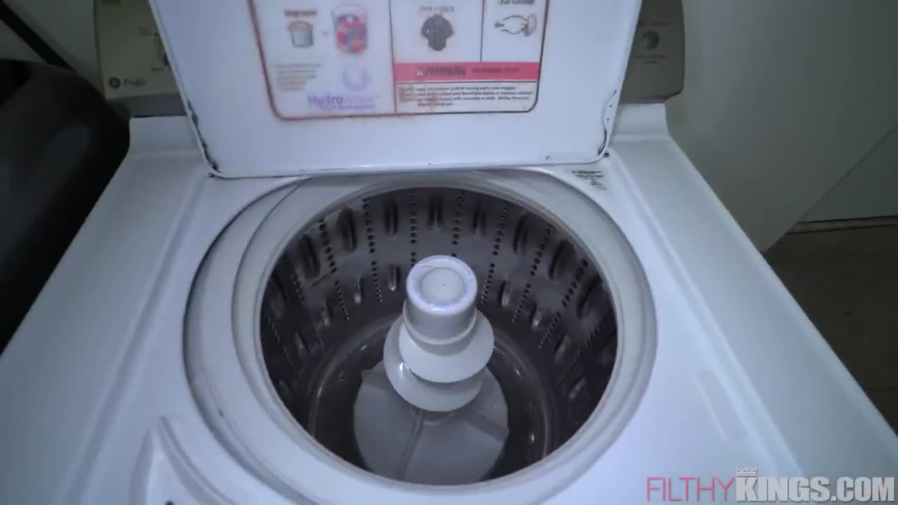Watch Alex Harper gets pounded on the washing machine and cum on her ass POV Full. Duration: 07:01 | ePornBabe.