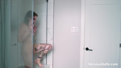Redhead whore begs for anal in the kitchen and swallows cumshot - Nice and Slutty