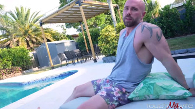 Skinny asian in a bikini got freaky with her hubby's friend