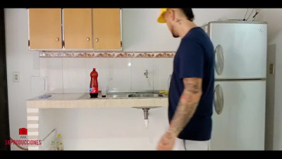 Slim latina girl pays a plumber with her pussy