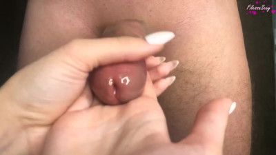 Close-up Handjob: Experienced Girl Milks a Big Cock Until the Guy Drains His Balls