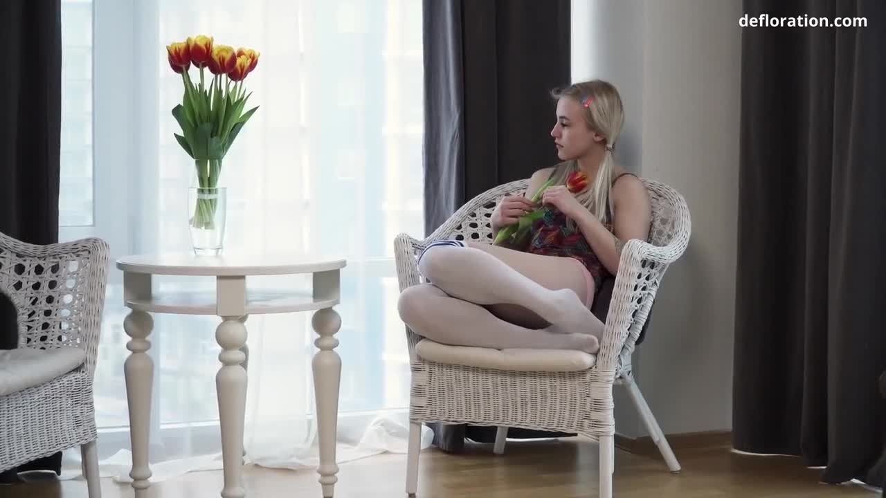 Watch 18 yo virgin is playing with herself while no one is home Full. Duration: 05:40 | ePornBabe.