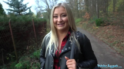 Pretty blonde agrees to fuck with a big cock public agent outdoors
