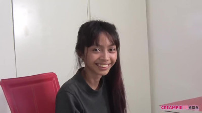 Petite Asian hottie skilfully handles white dude's big cock at casting