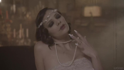 Sexy Glamour Babe In Fishnets & Nightie Gets Her Muff Licked, Drilled & Jizzed In Vintage Atmosphere