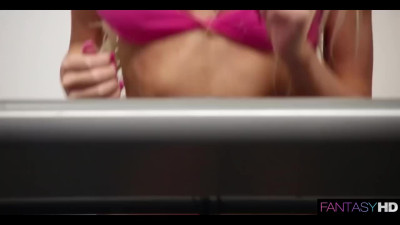 Slim Bosomy Blonde Fitness-girl Rikki Six Combines Her Workout In the Gym With Wild Sex