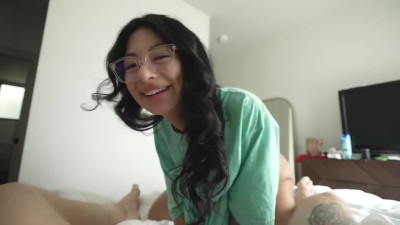 I Please My Pretty Curvy Phat-assed Brunette Step-sis With a Fuck To Make Her Take Off My T-shirt