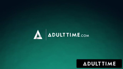 Thicc Redhead MILF comes to play with her younger lesbian partner
