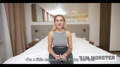 Gorgeous blonde needs to get fucked in doggy style