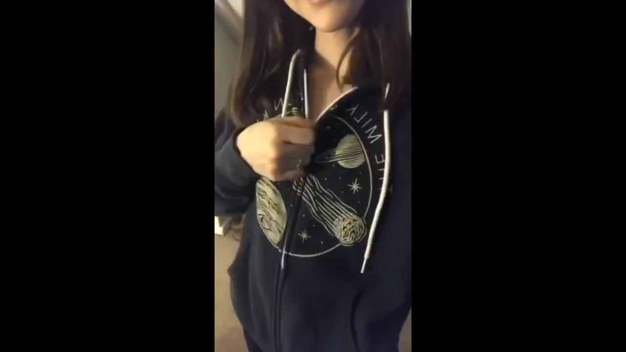 Watch Cute teen's snapchat sextape leaked Full. Duration: 09:21 | ePornBabe.