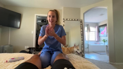 Smiley nurse helps me to orgasm real quick