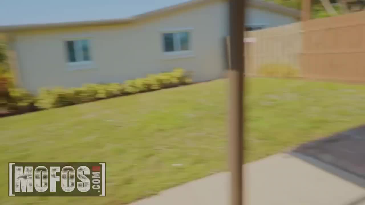 Watch Horny MILF loves when a delivery man cums in her mouth Full. Duration: 15:31 | ePornBabe.