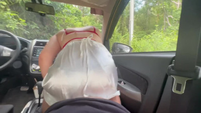 Curvy Busty Filipina Hottie Pleases Her BF With Hot Sex In the Car & Milks His Dick Dry