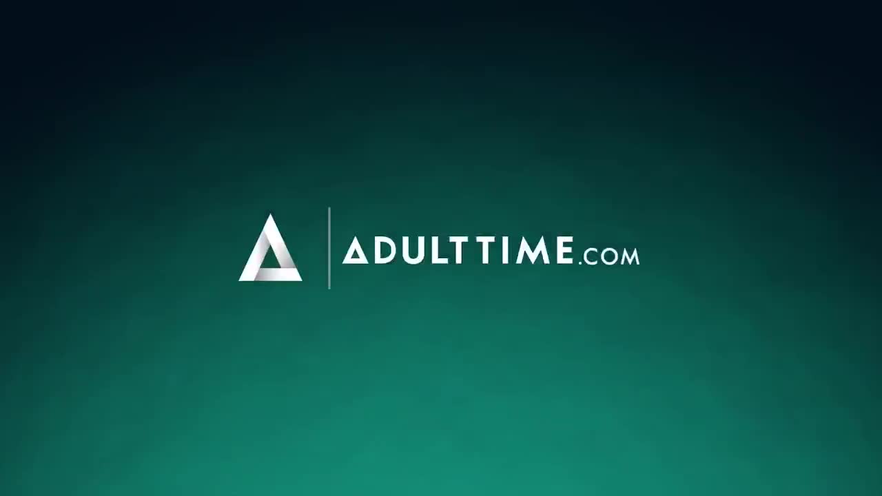 Watch Skinny masseuses really want to share their client's dick Full. Duration: 12:01 | ePornBabe.