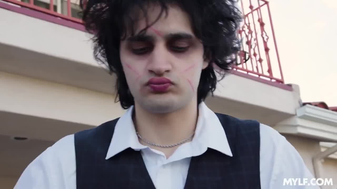 Watch Edward Scissorhands knows hot to make 2 Milfs cum - MYLF Full. Duration: 07:58 | ePornBabe.