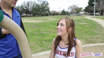 Slender cheerleader getting aroused sportsman's BWC in rough rounds