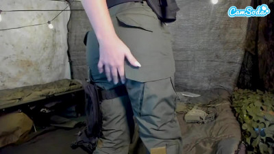Lonely soldier girl Anna Claire Clouds spends her off-time by rubbing her pussy