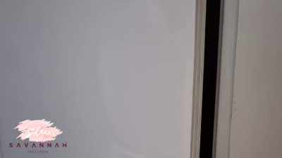 Busty Latina BBW Savannah Watson Lures the Delivery Guy's Hefty Cock Into Her Needy Butthole