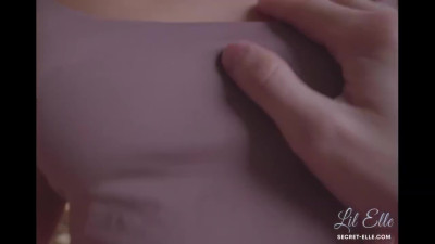 He cummed all over her face after a long fuck session and a juicy foreplay