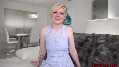 Young babe Pearl Sinclair takes part in her next casting for the sake of drilling her pussy hard.