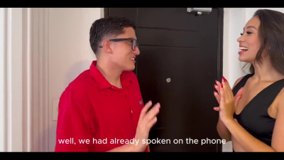 Curvy estate agent Daniela convinces him to buy the house with her pussy