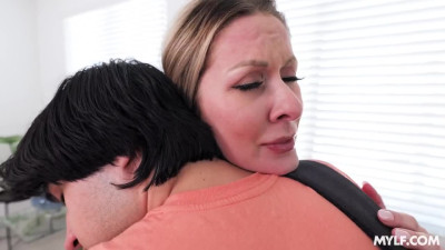 Curvy Big-assed Blonde MILF Sydney Paige Asks Her Stepson To Drill & Fill Her Needy Pussy
