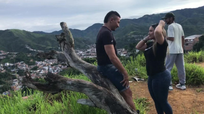 Public outdoor fuck with a curvy BBW Blonde Latina